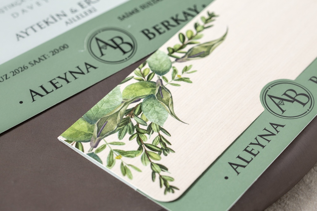 i7048 - Moonlit Memories