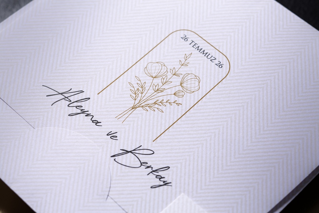 i7094 - Petals of Promise