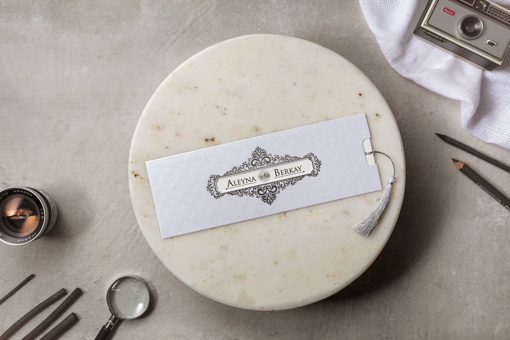 i8176 - A Whisper in Mauve