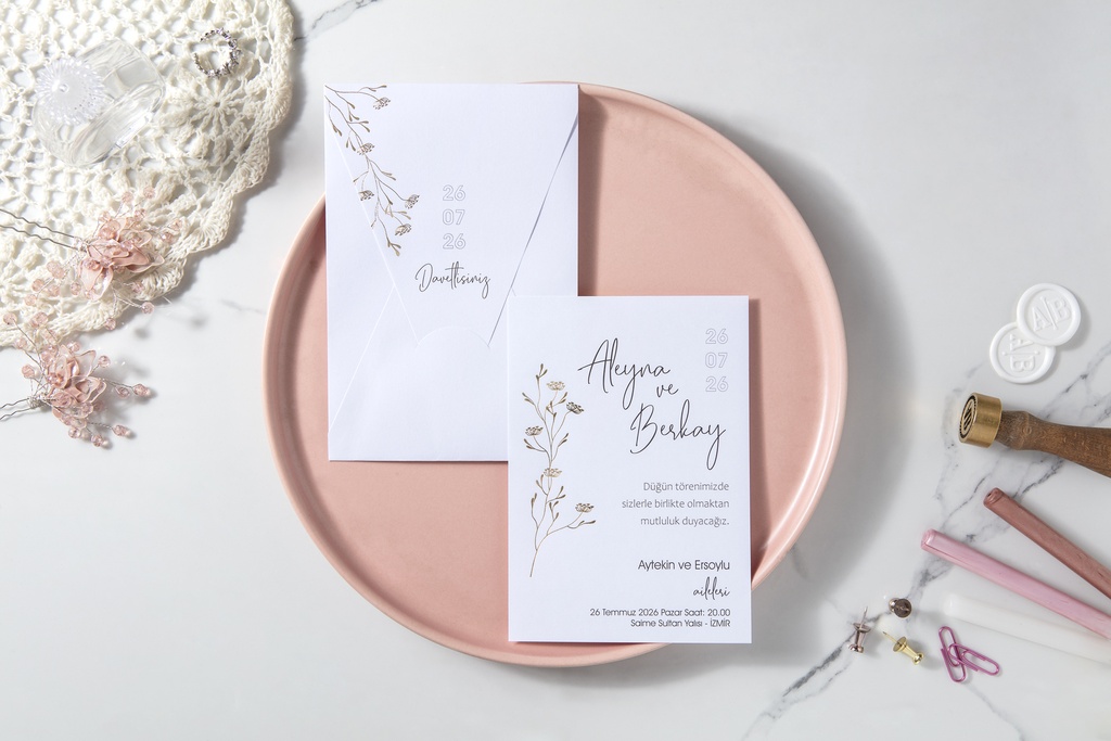 i7106 - Timeless Treasure